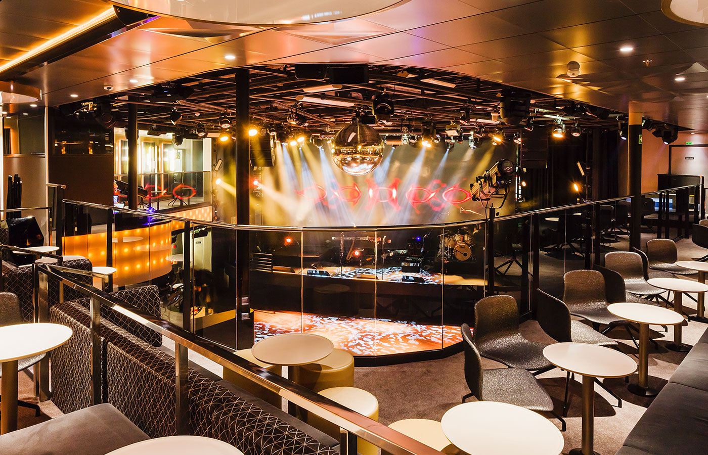 Viking Line Entertainment aan boord